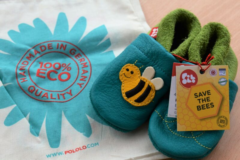 Süße Schuhe: Mit Biene Susi von POLOLO gegen das Bienensterben! + Hintergrundinfos von Franziska + Gewinnspiel