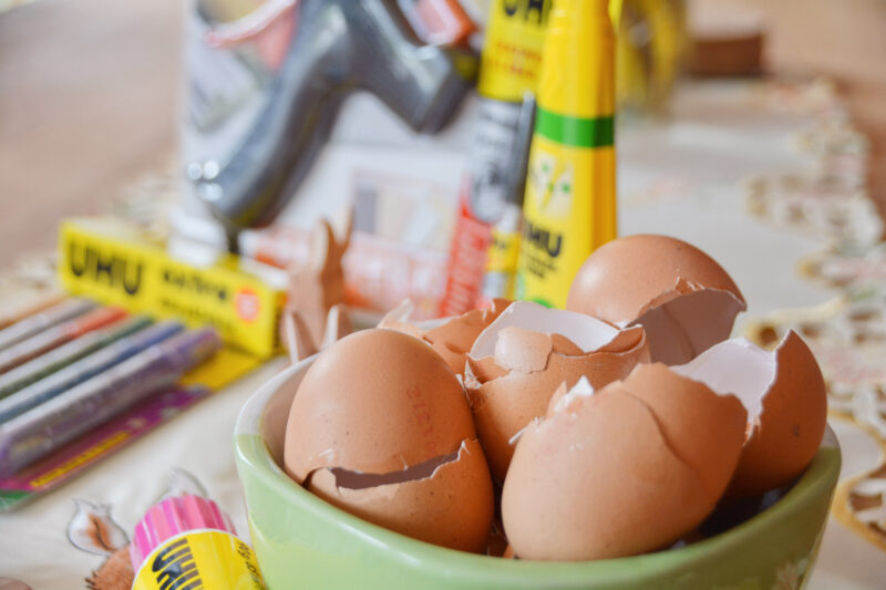 UHU rettet die Eierschalen und wir machen mit! – Wir basteln für das Osterfest