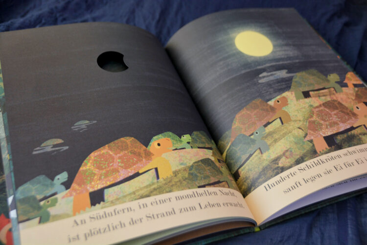 Mond Eine Reise durch die Nacht Britta Teckentrup Kinderbuch Bilderbuch