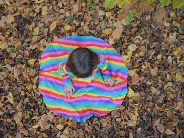 Bio-Kindermode Kinderkleidung Regenbogen