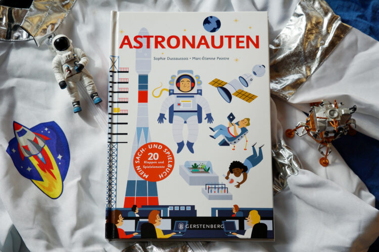 Astronauten - Mein Sach- und Spielbuch